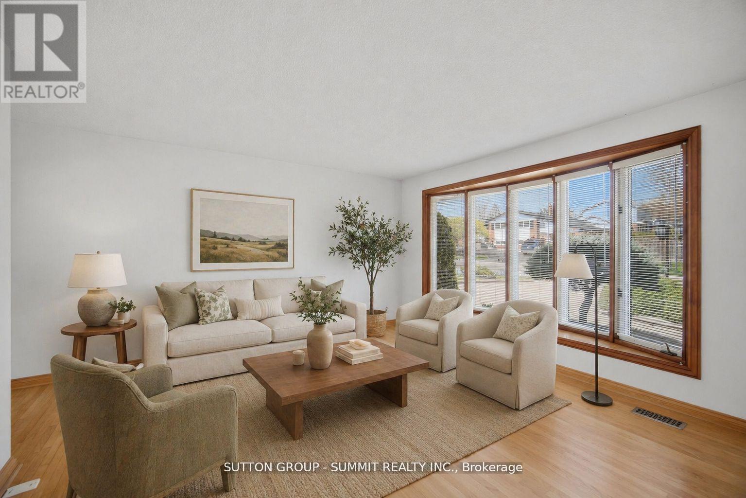 3 DONATA DRIVE - 10