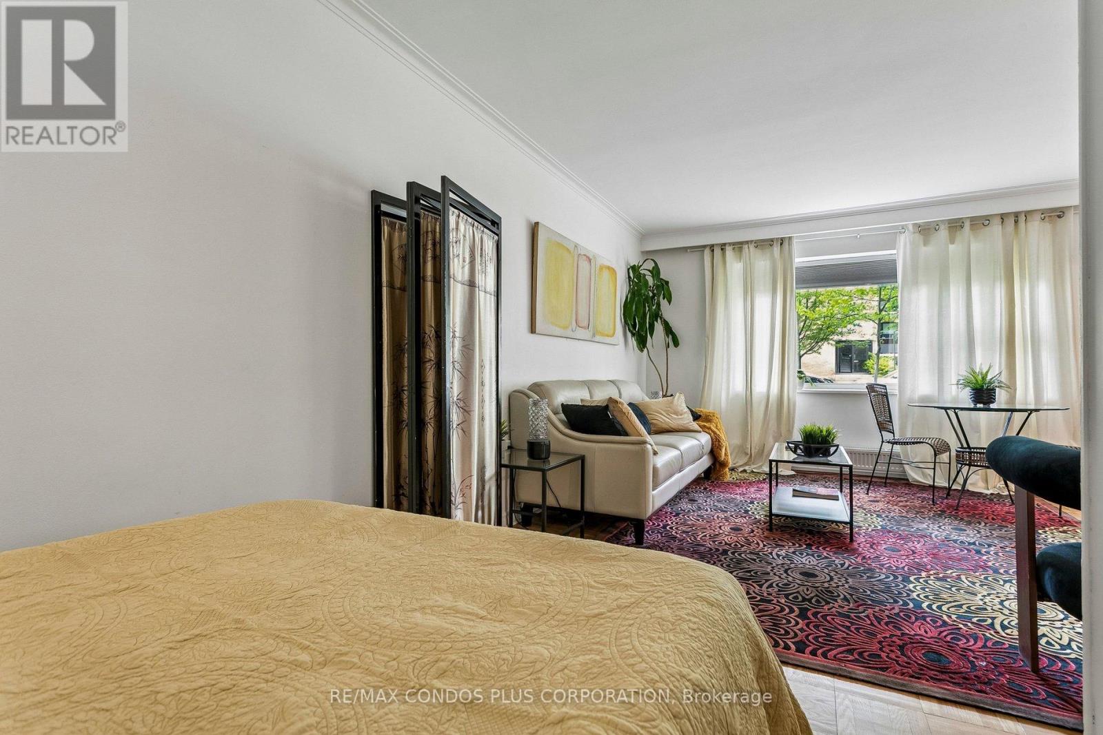 #101 185 STEPHEN DRIVE - 29