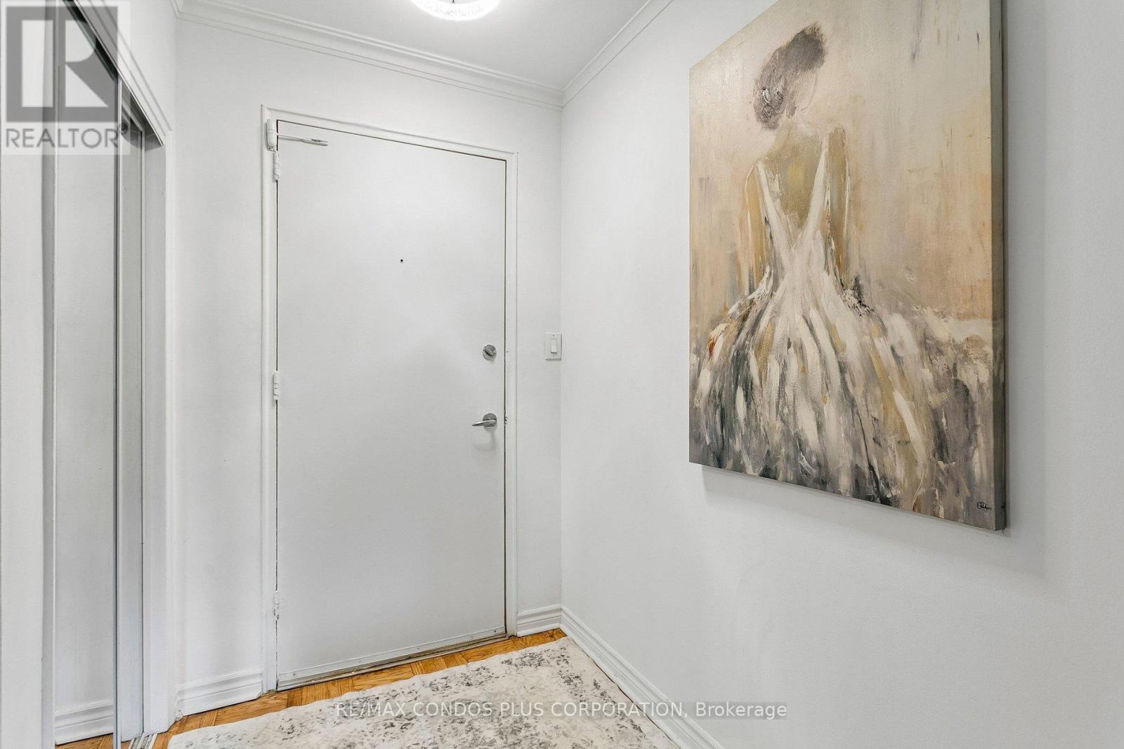 #101 185 STEPHEN DRIVE - 3