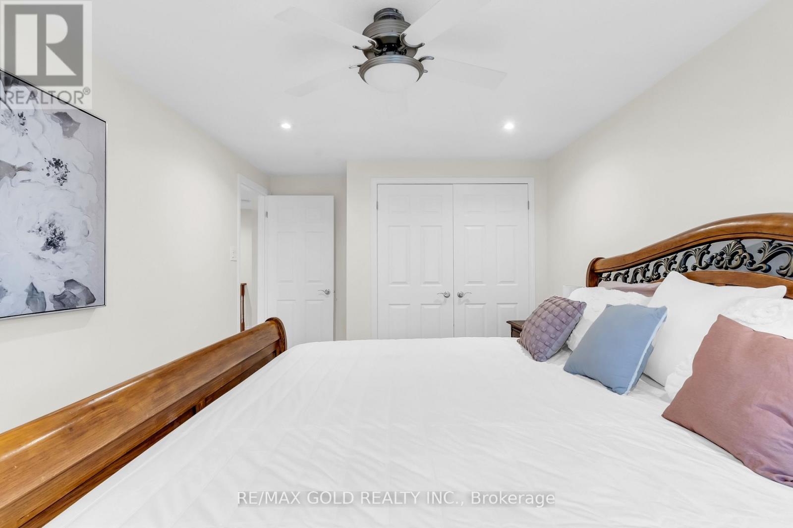 2911 TRADEWIND DRIVE - 27