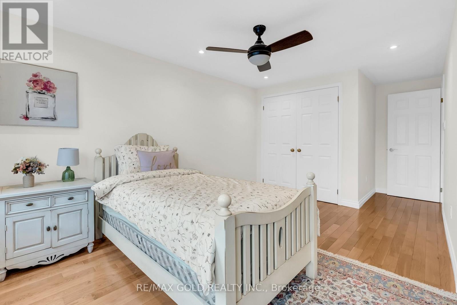 2911 TRADEWIND DRIVE - 30