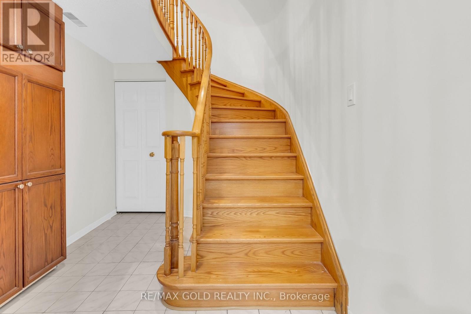 2911 TRADEWIND DRIVE - 33