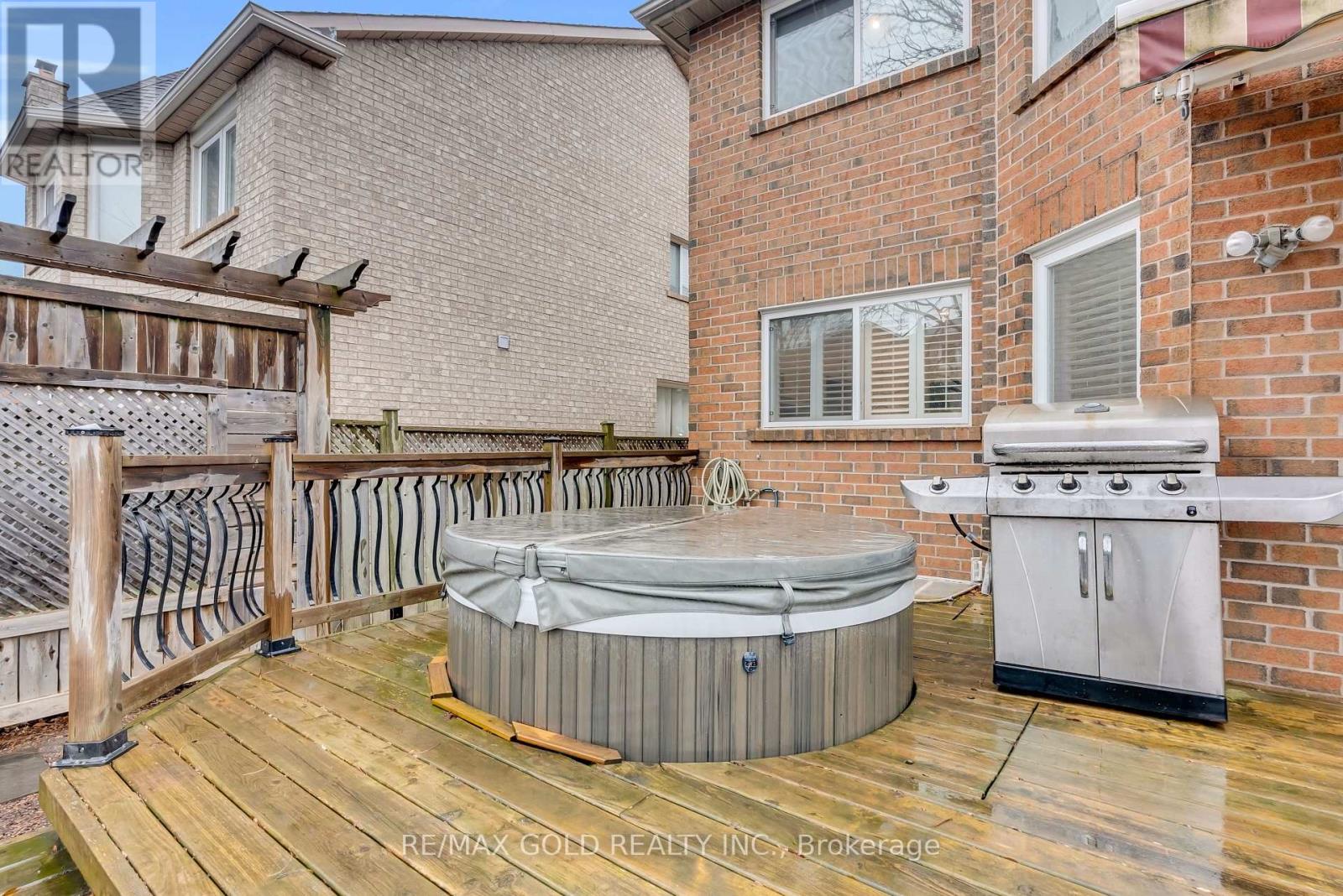 2911 TRADEWIND DRIVE - 43