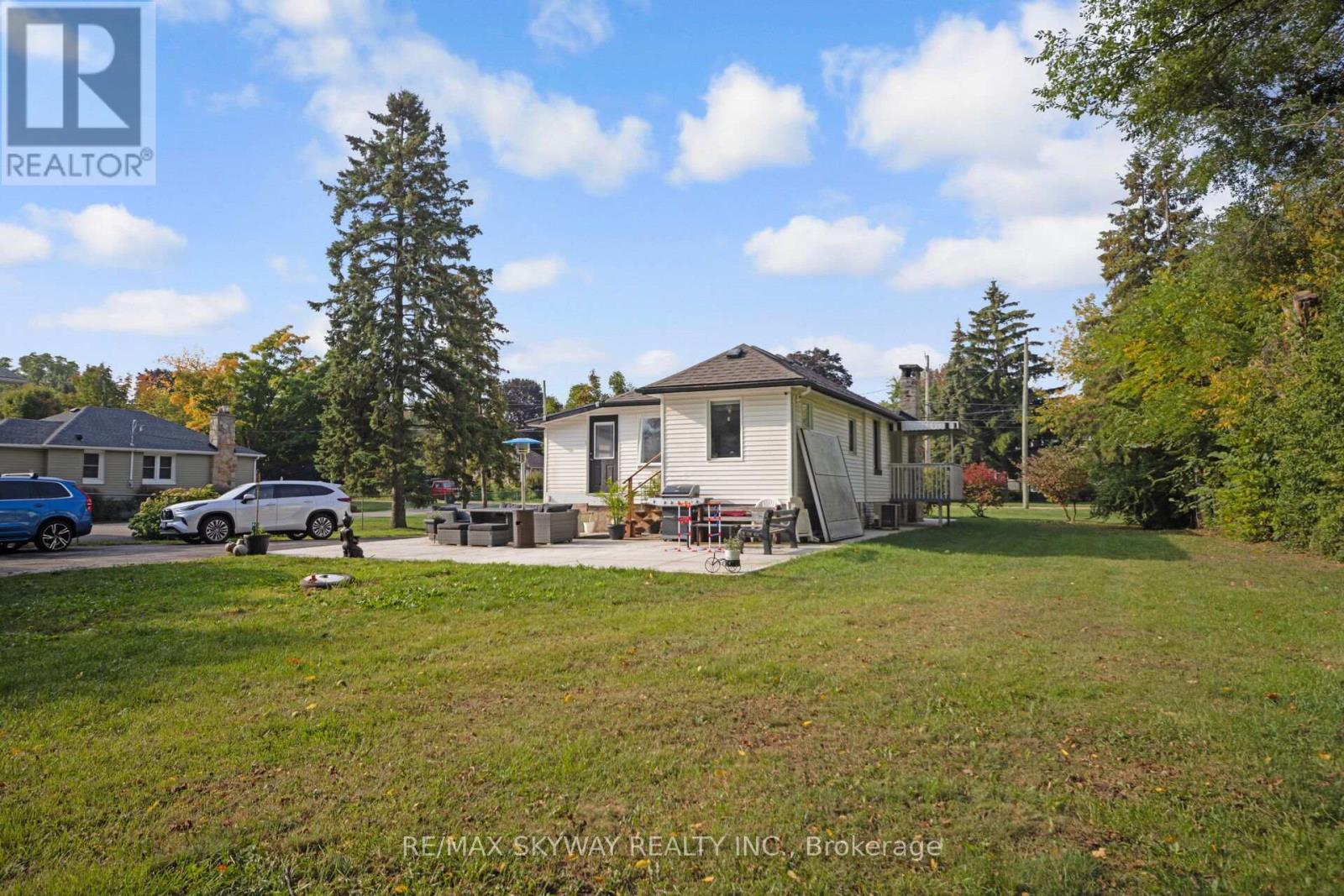 45 CONFEDERATION STREET - 14
