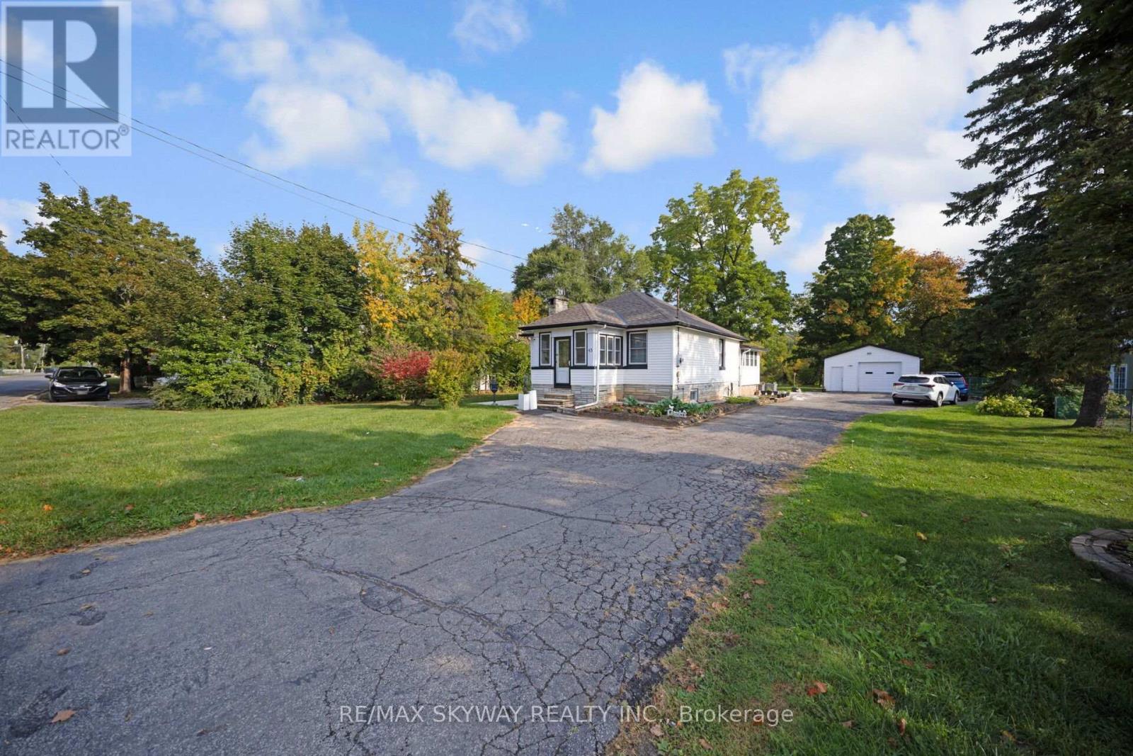 45 CONFEDERATION STREET - 8
