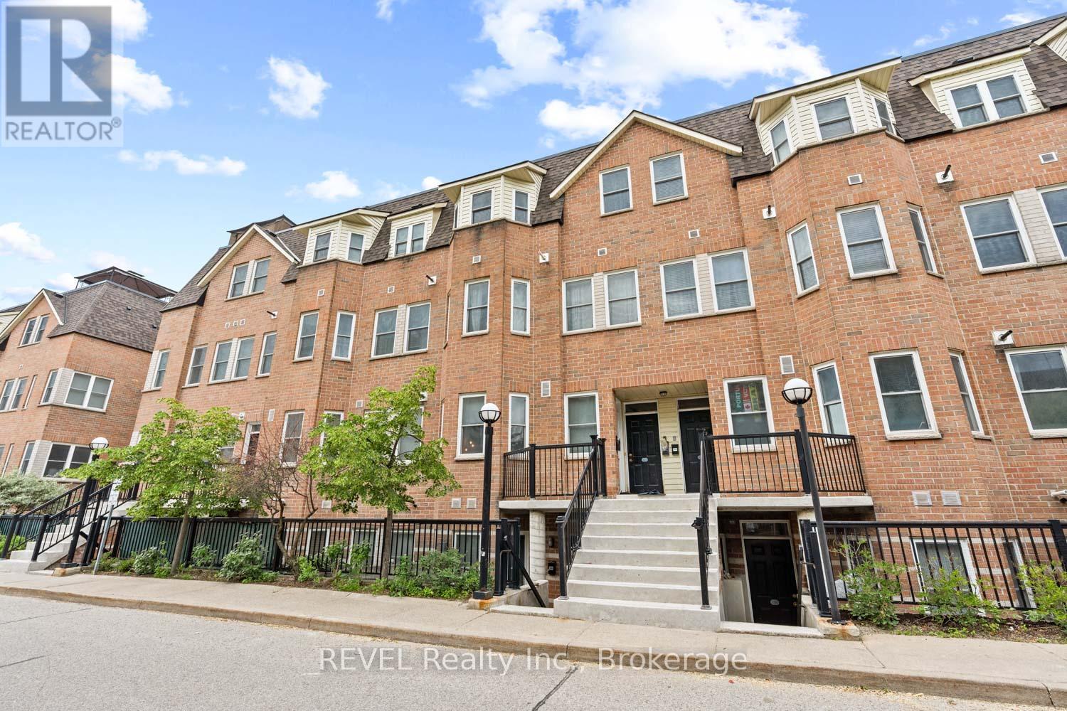 #199 760 LAWRENCE AVENUE W - 18