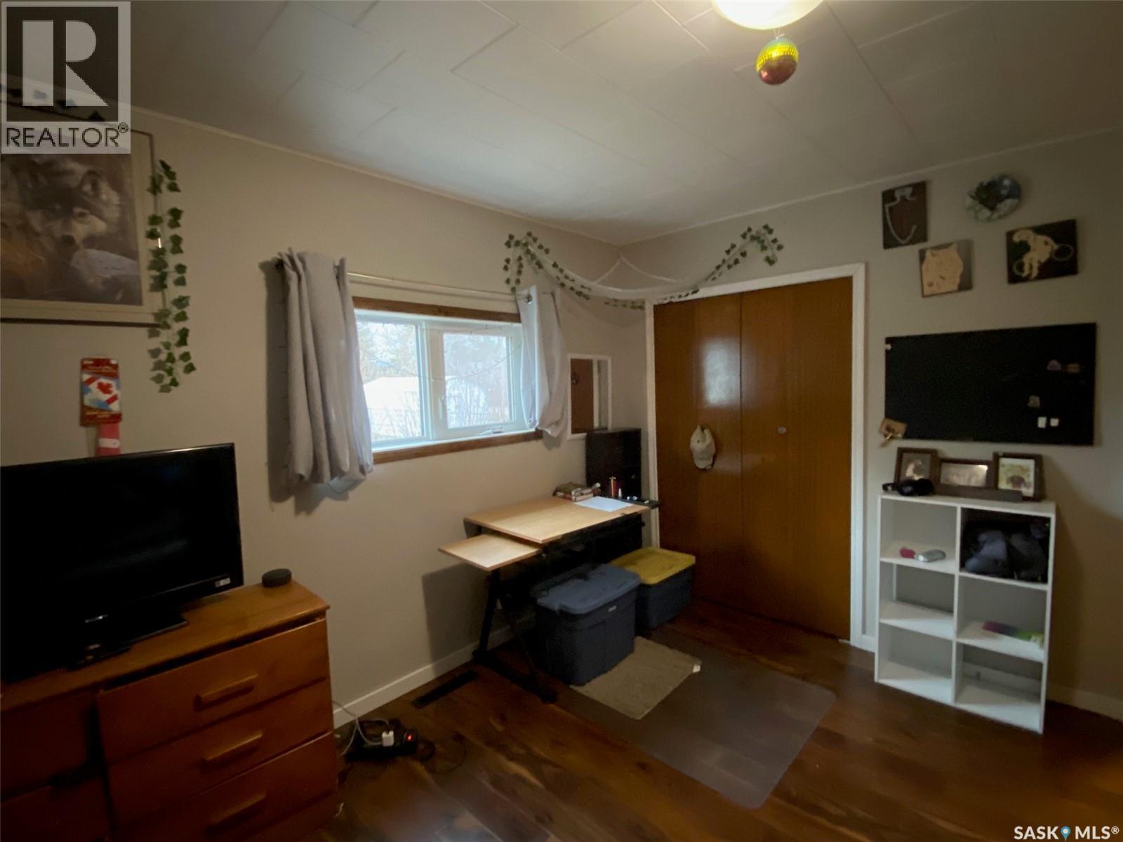 515 Springs Avenue - 22