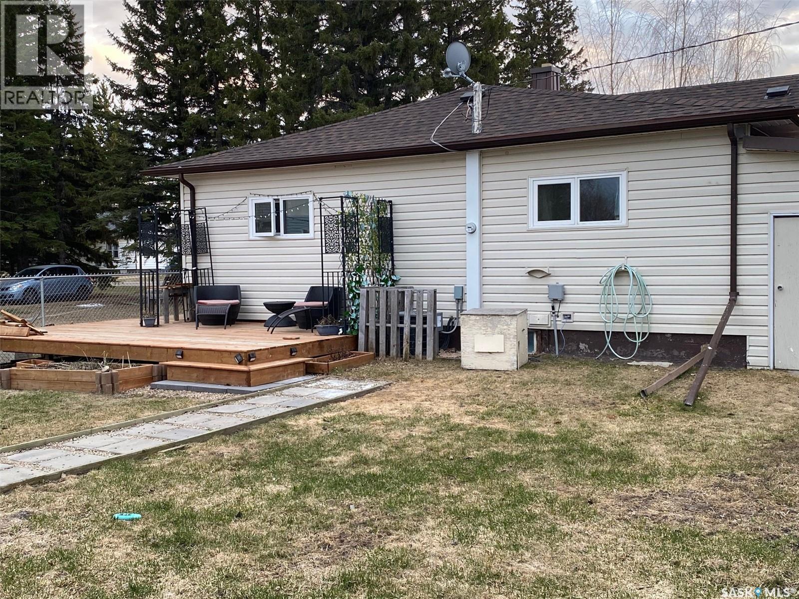 515 Springs Avenue - 35