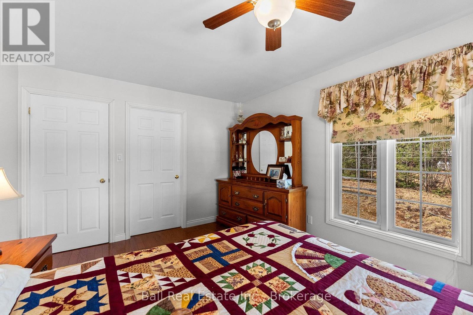 214A CENTRE ROAD - 29