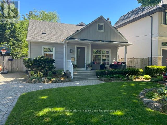 32 ANDERSON STREET - 2