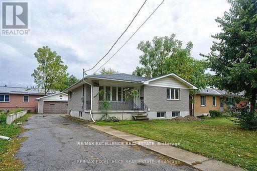 1595 BORDEN STREET - 2