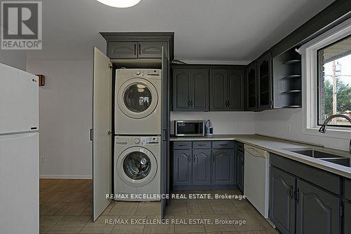 1595 BORDEN STREET - 24