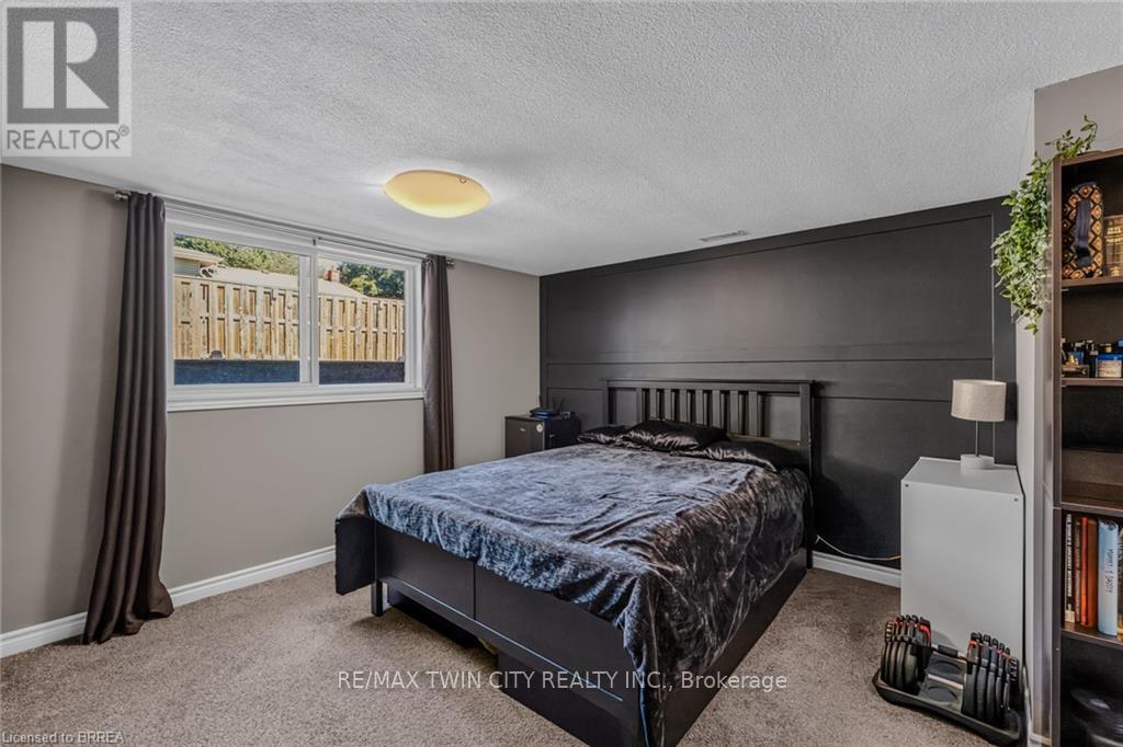 38 BRIER PARK ROAD - 27