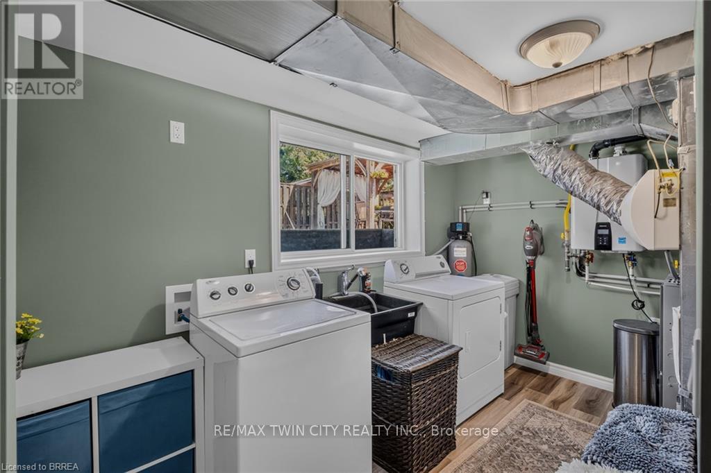 38 BRIER PARK ROAD - 28