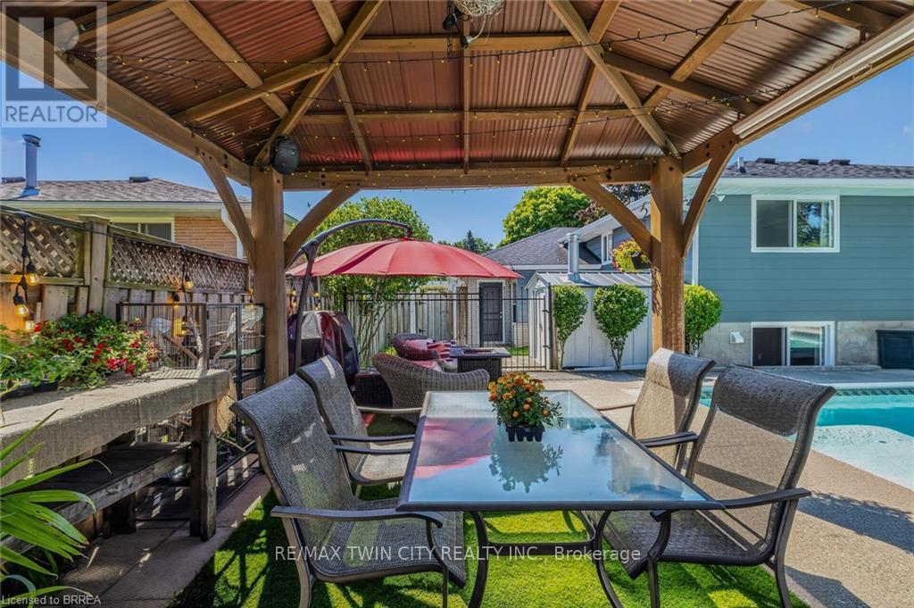 38 BRIER PARK ROAD - 40