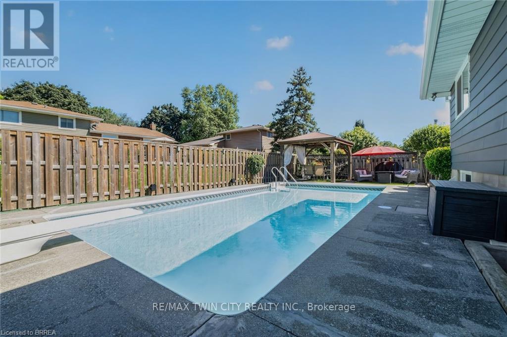 38 BRIER PARK ROAD - 45