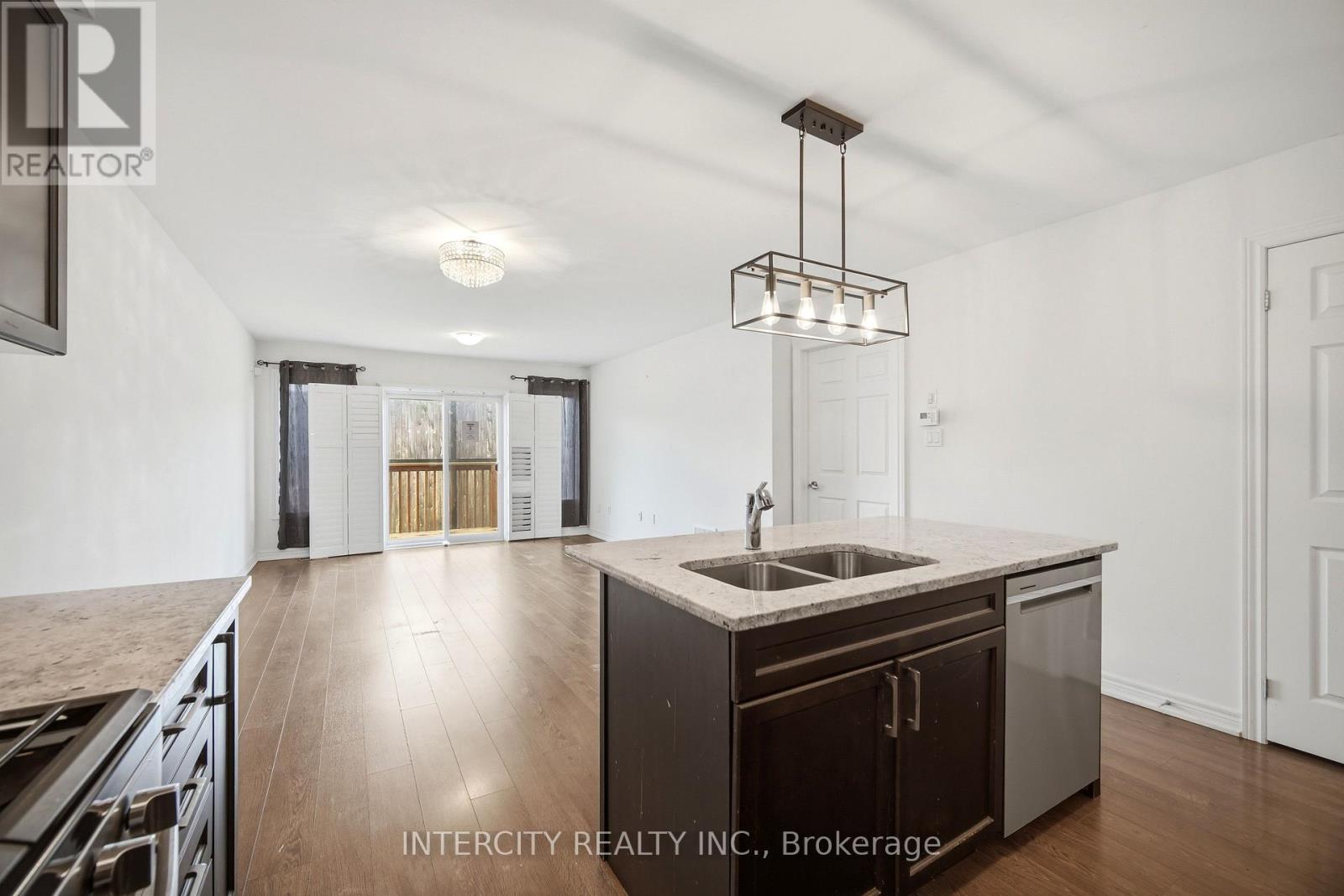 330 STEWART STREET - 11