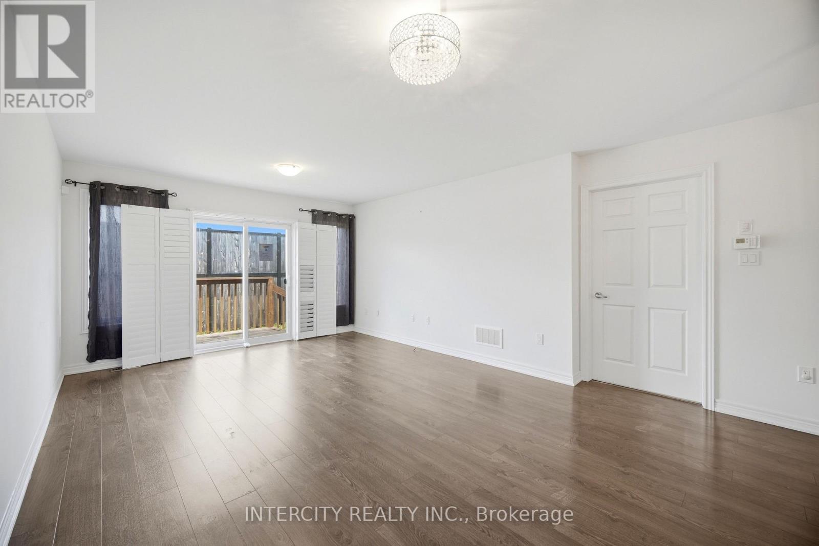 330 STEWART STREET - 13