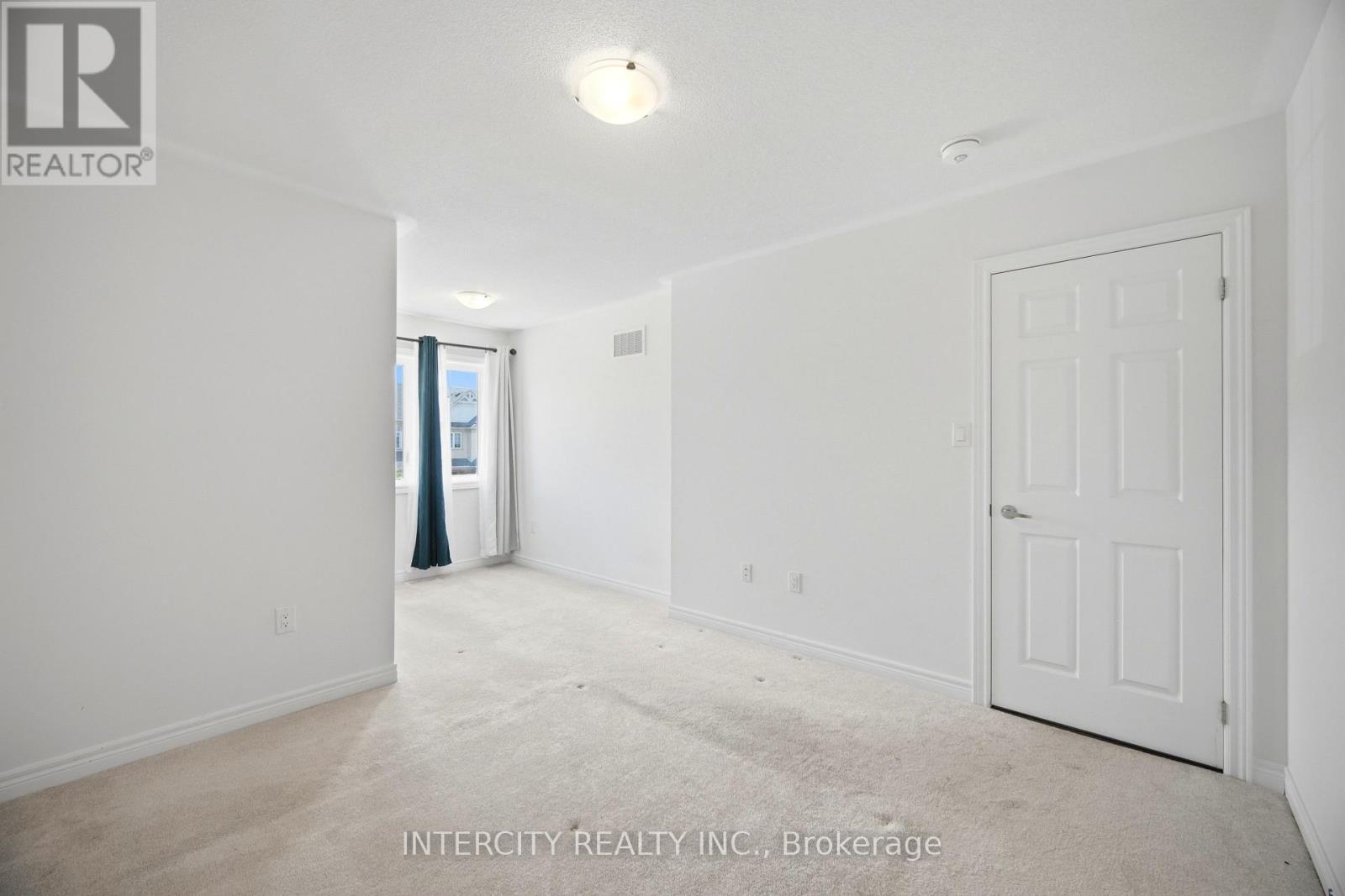 330 STEWART STREET - 29