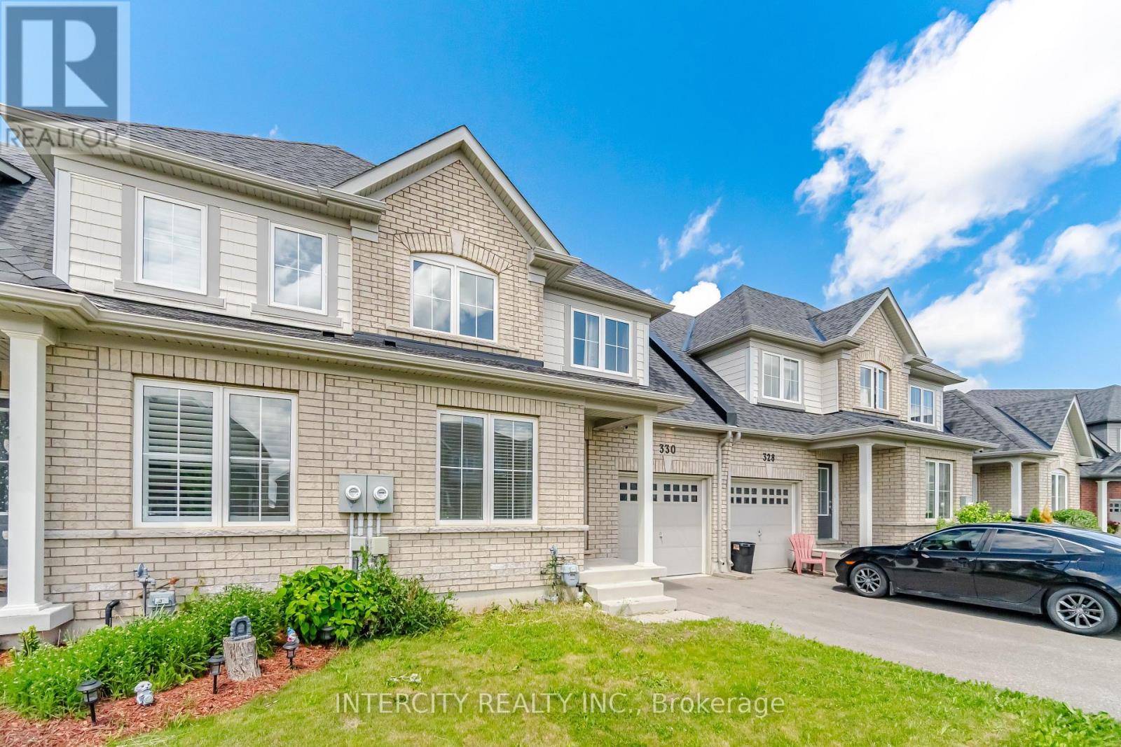 330 STEWART STREET - 3
