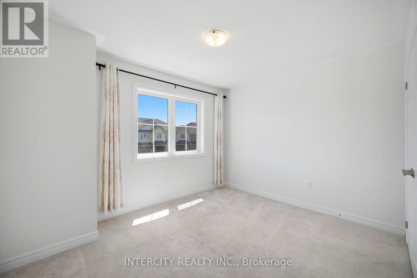 330 STEWART STREET - 31
