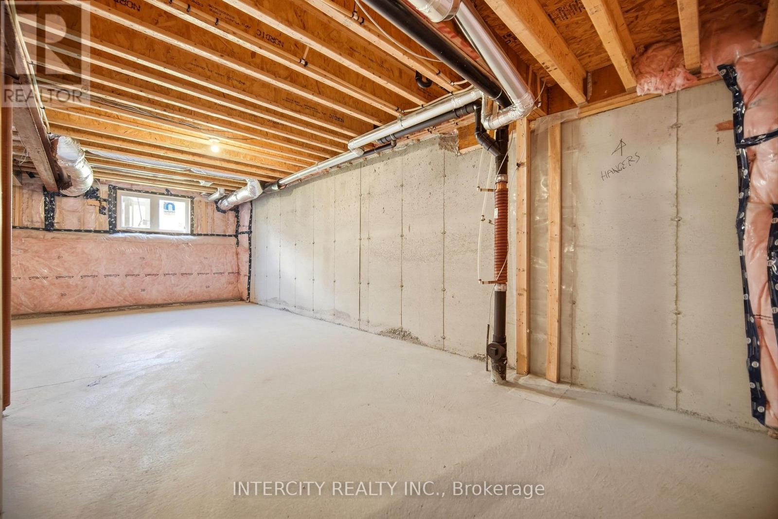 330 STEWART STREET - 38