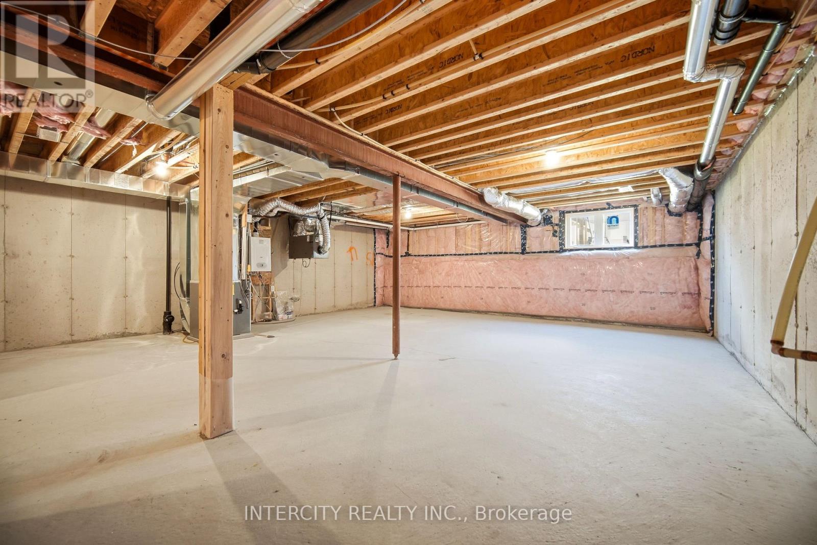 330 STEWART STREET - 39