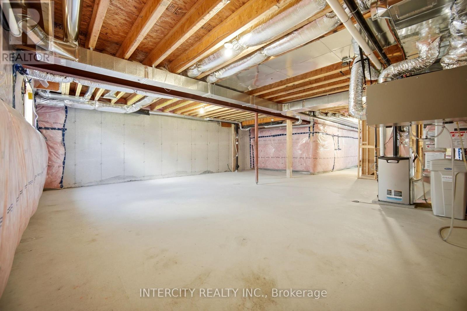 330 STEWART STREET - 41