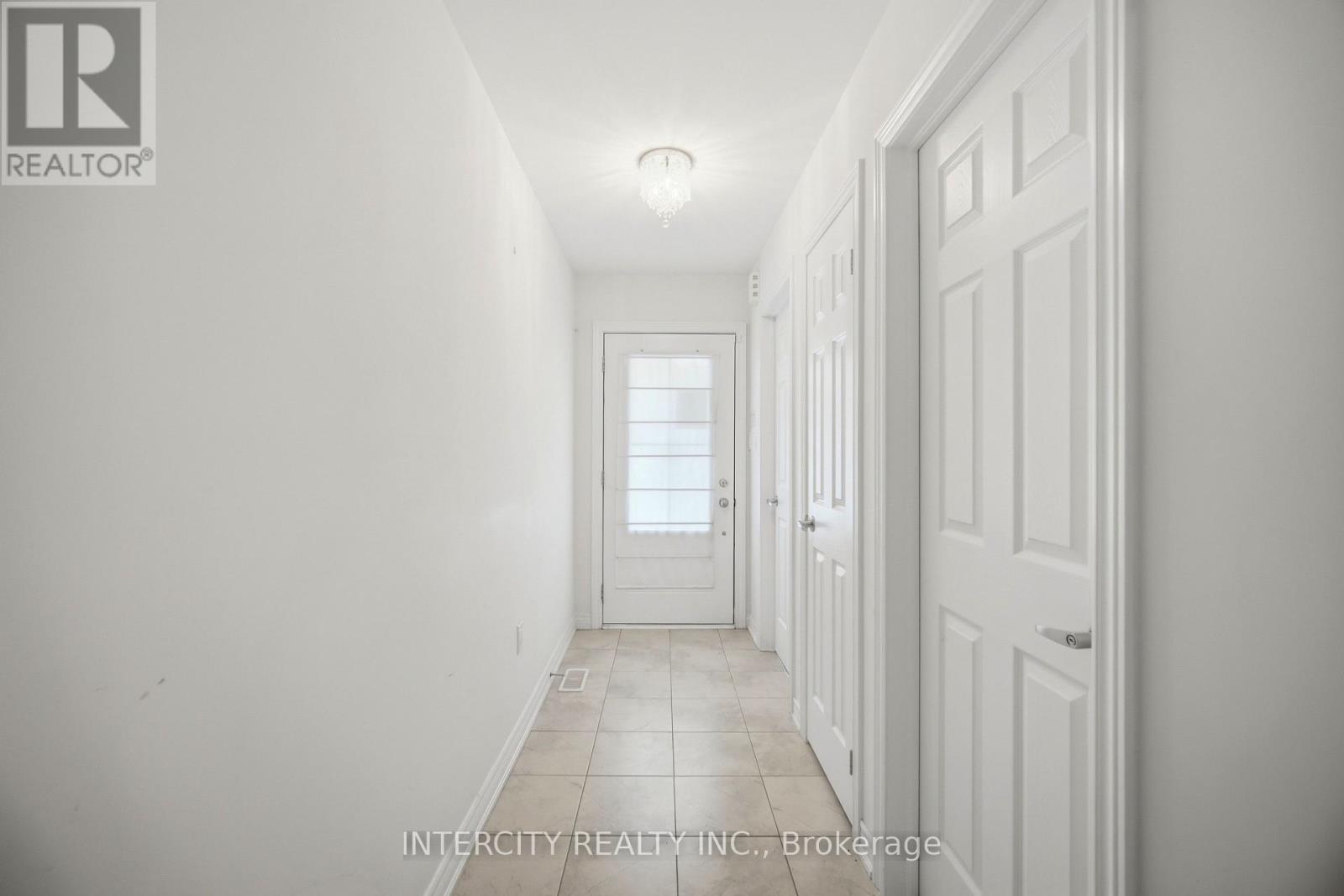 330 STEWART STREET - 6