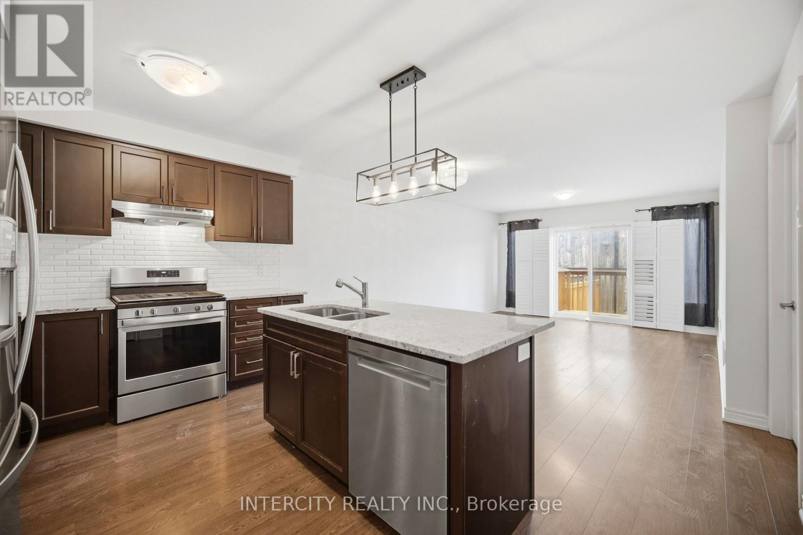 330 STEWART STREET - 8