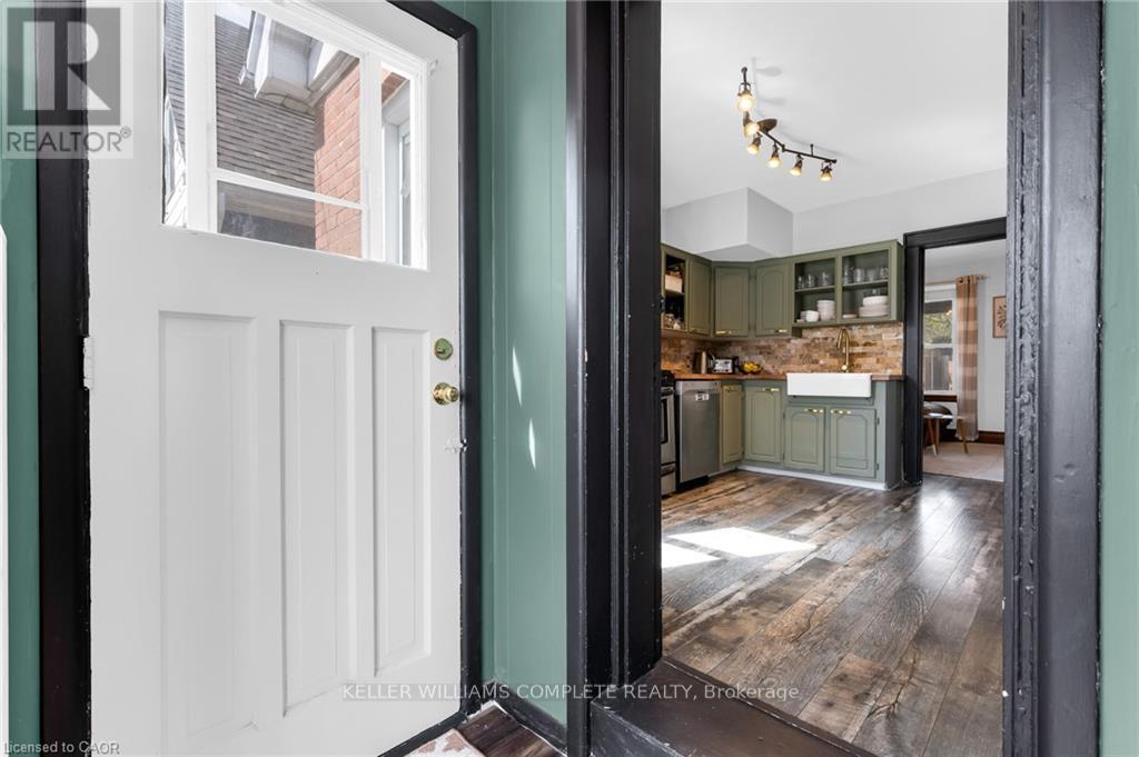 22 COPE STREET - 28