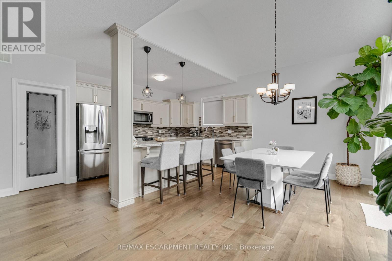 83 FRANKFURT STREET - 13
