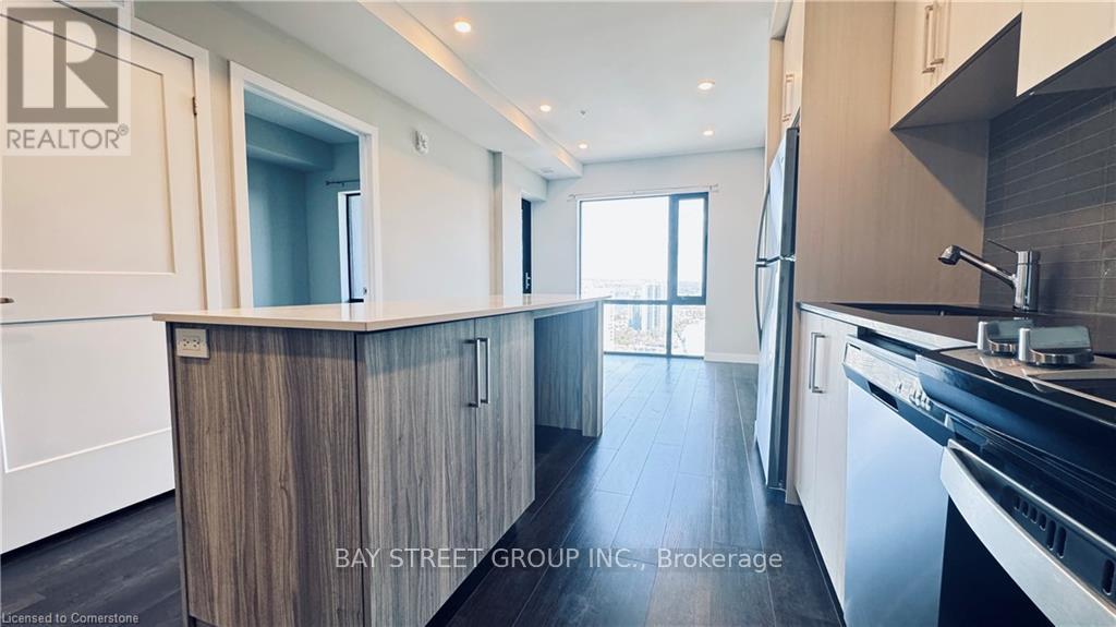 #1909 15 QUEEN STREET S - 12