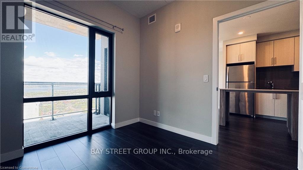 #1909 15 QUEEN STREET S - 20