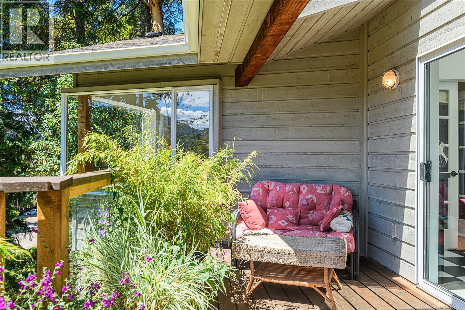 351 Elizabeth Dr - 42
