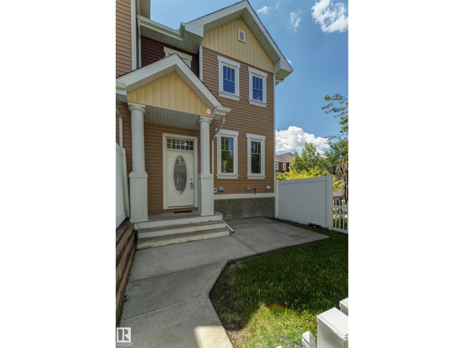 #27 1623 TOWNE CENTRE BV NW - 8