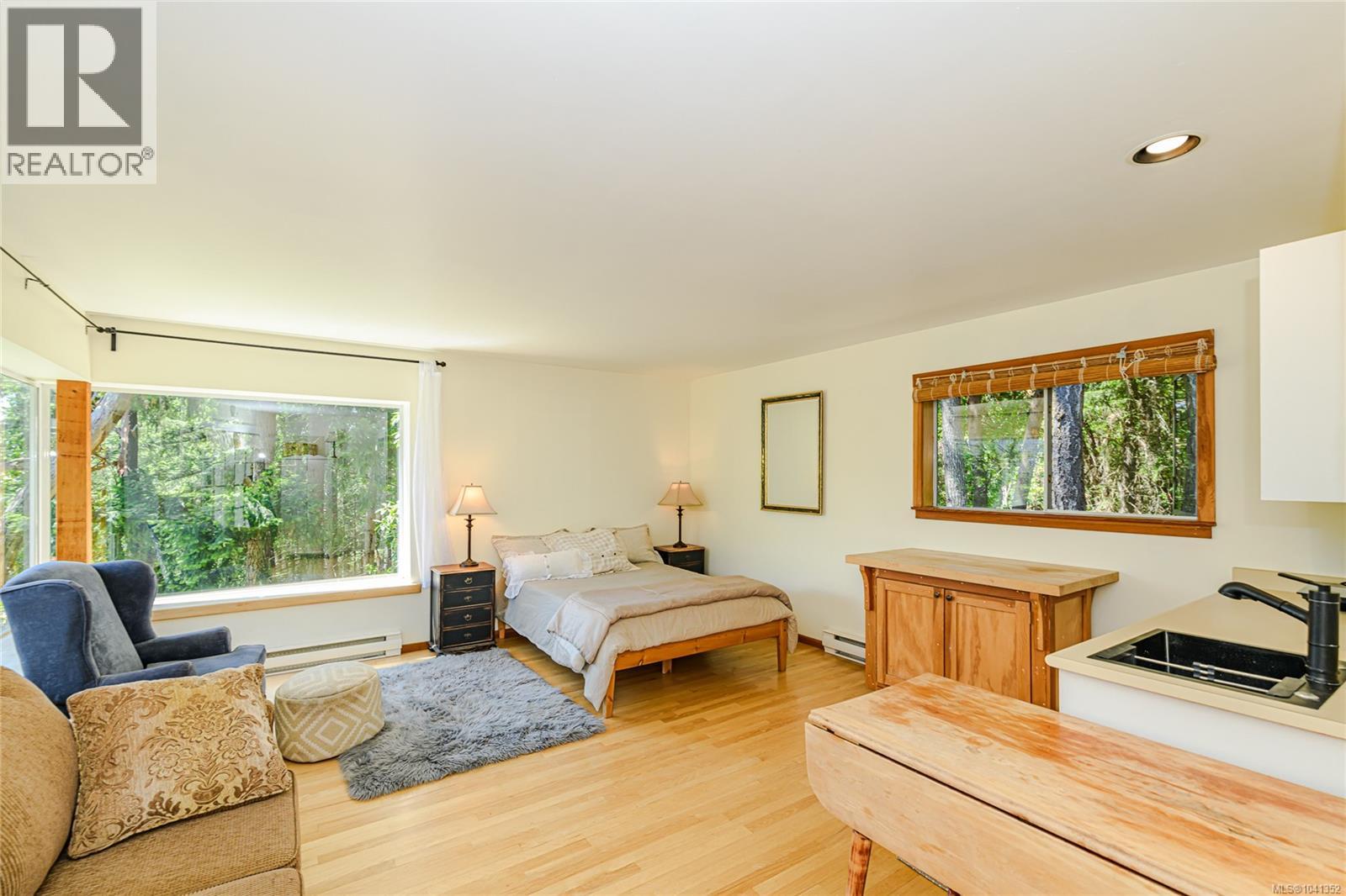 351 Elizabeth Dr - 30