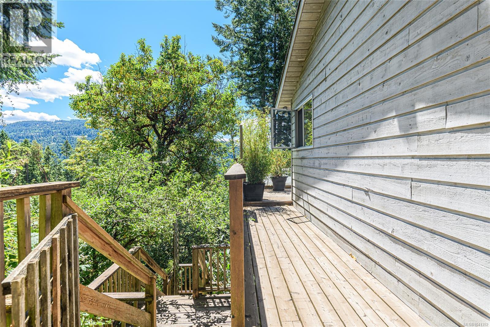 351 Elizabeth Dr - 45
