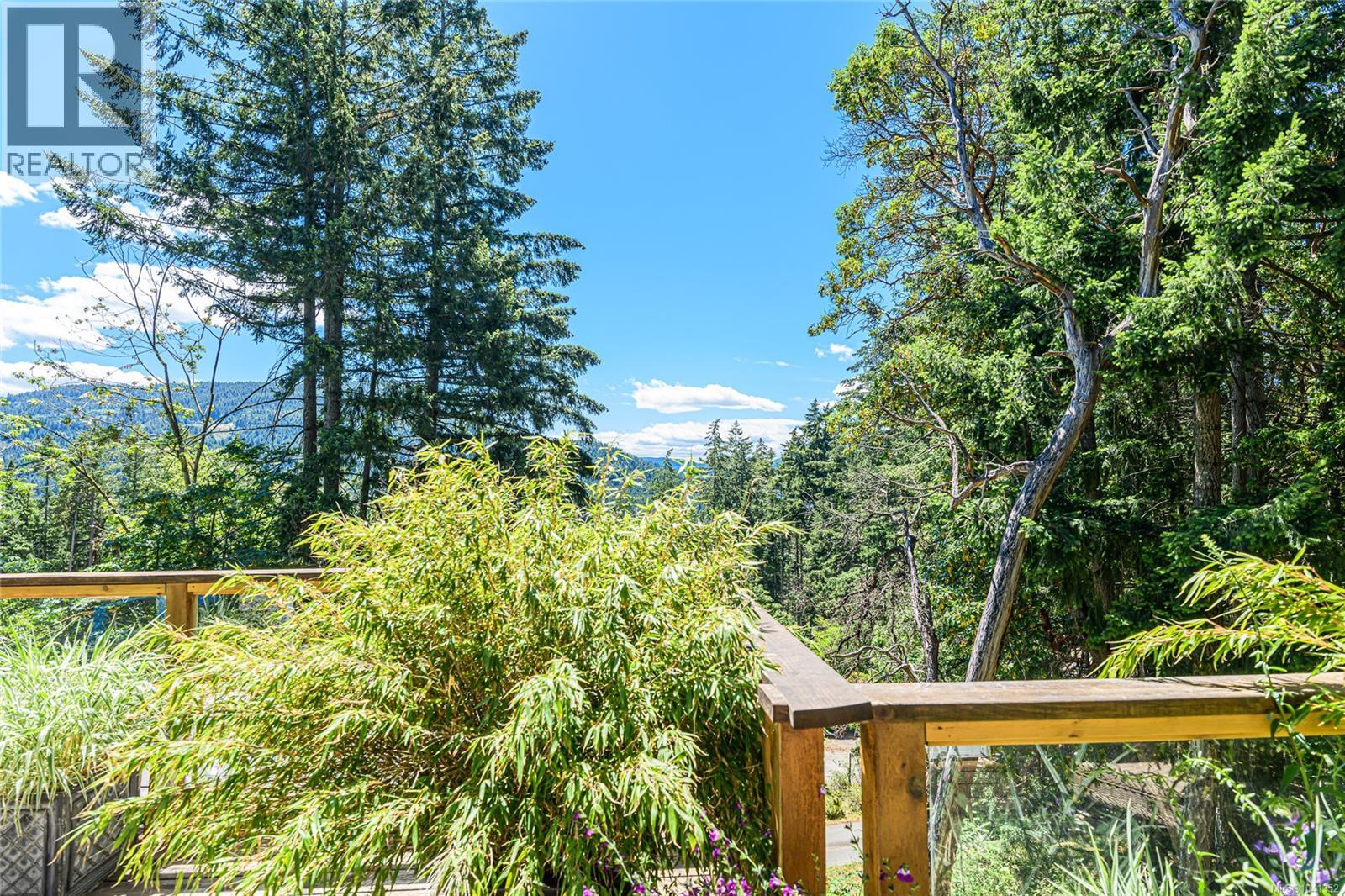 351 Elizabeth Dr - 39