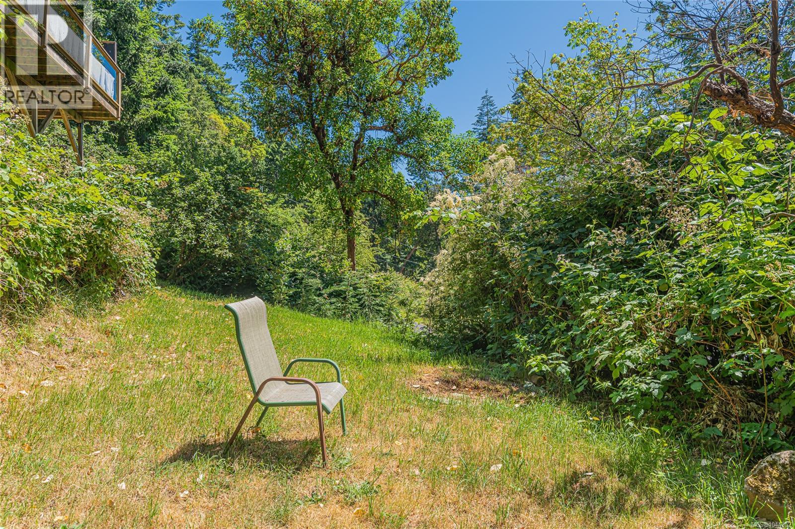 351 Elizabeth Dr - 48