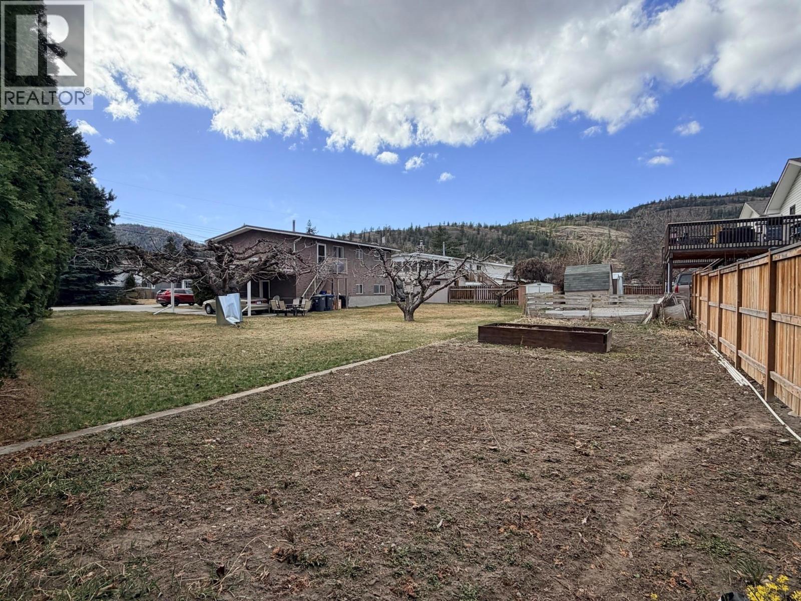 11102 Scott Street - 28