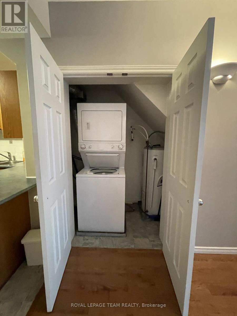 2 Bed, 1 Bath House for Rent in Ottawa – B – 139 OLDFIELD STREET, Ottawa – MLS# X13486094 - Image 10