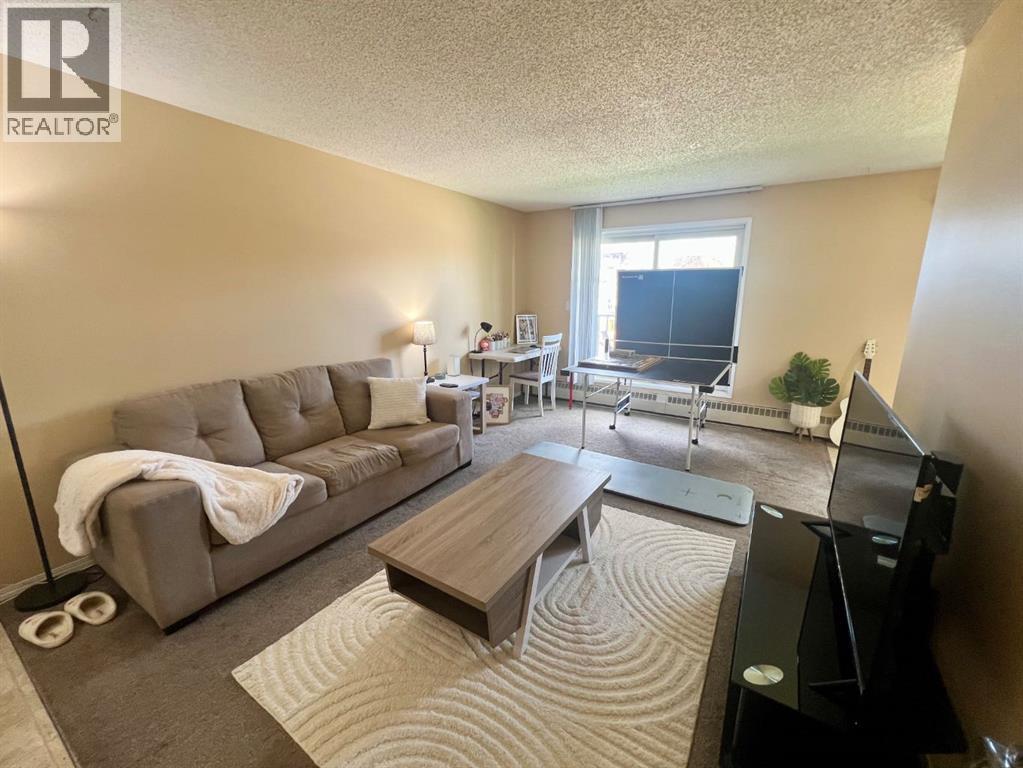 #207 35 Bennett Street - 3