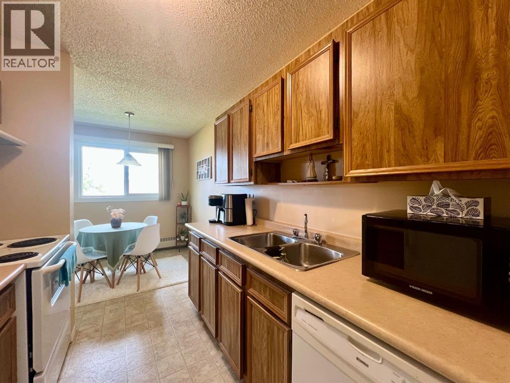 #207 35 Bennett Street - 4