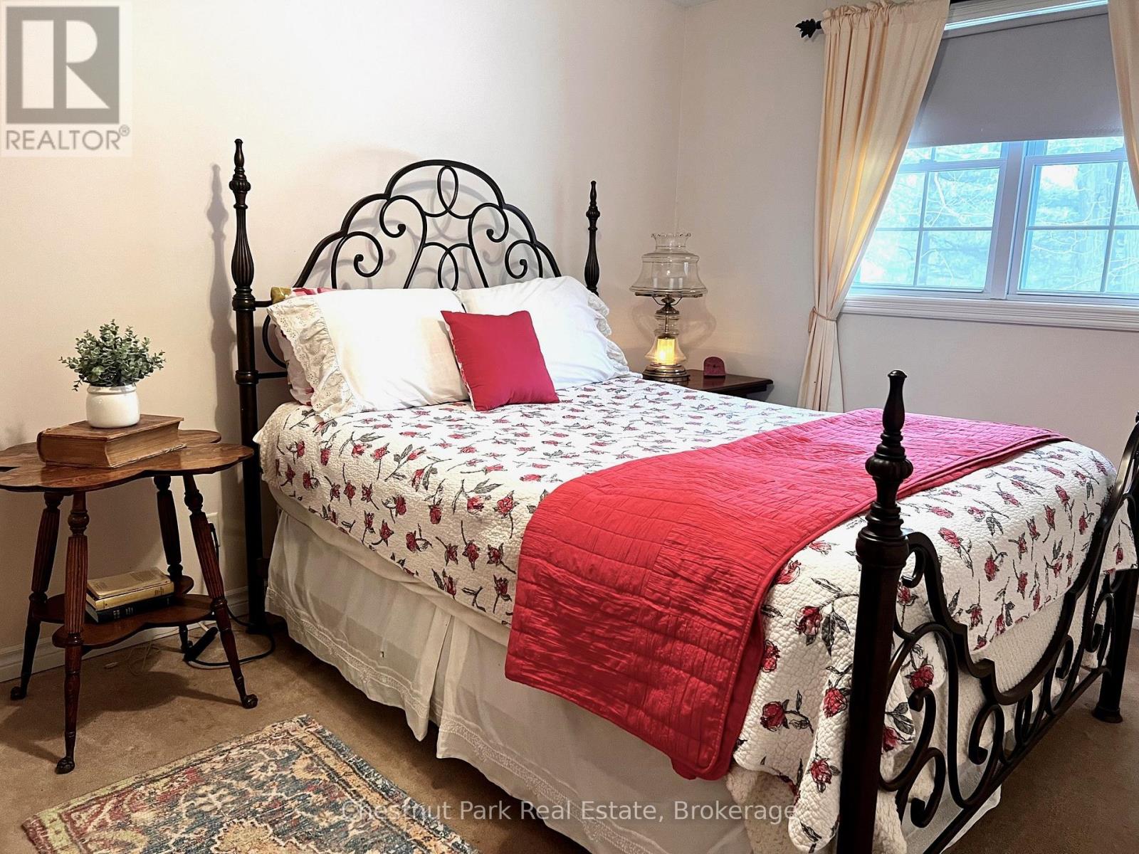 135 CHRISTOPHER AVENUE - 13