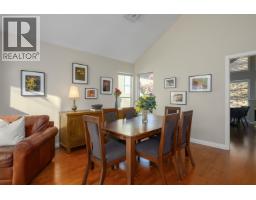 29 4055 Indian River Drive, North Vancouver, BC V7G2R7 Photo 8