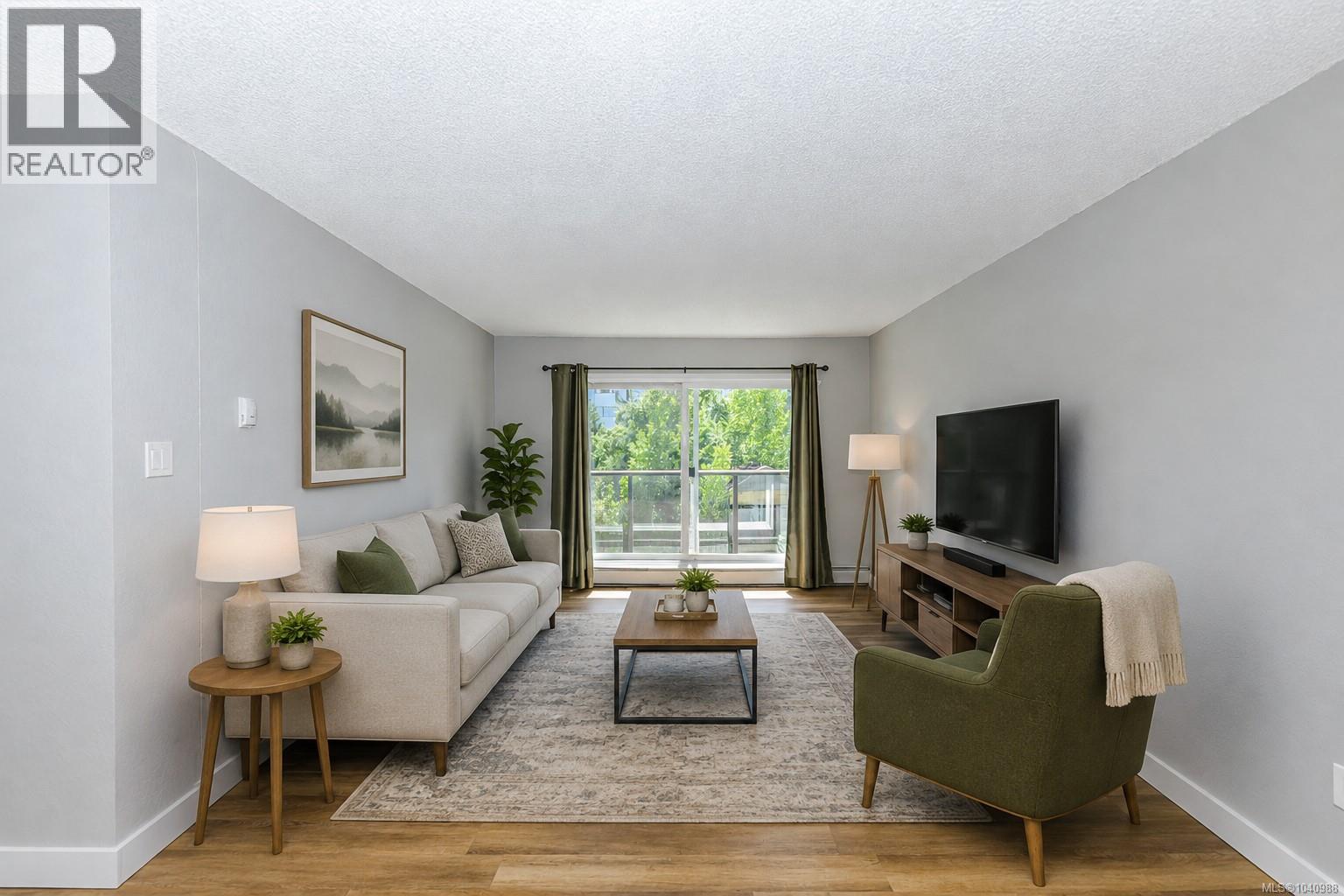 #310 218 Bayview Ave - 5