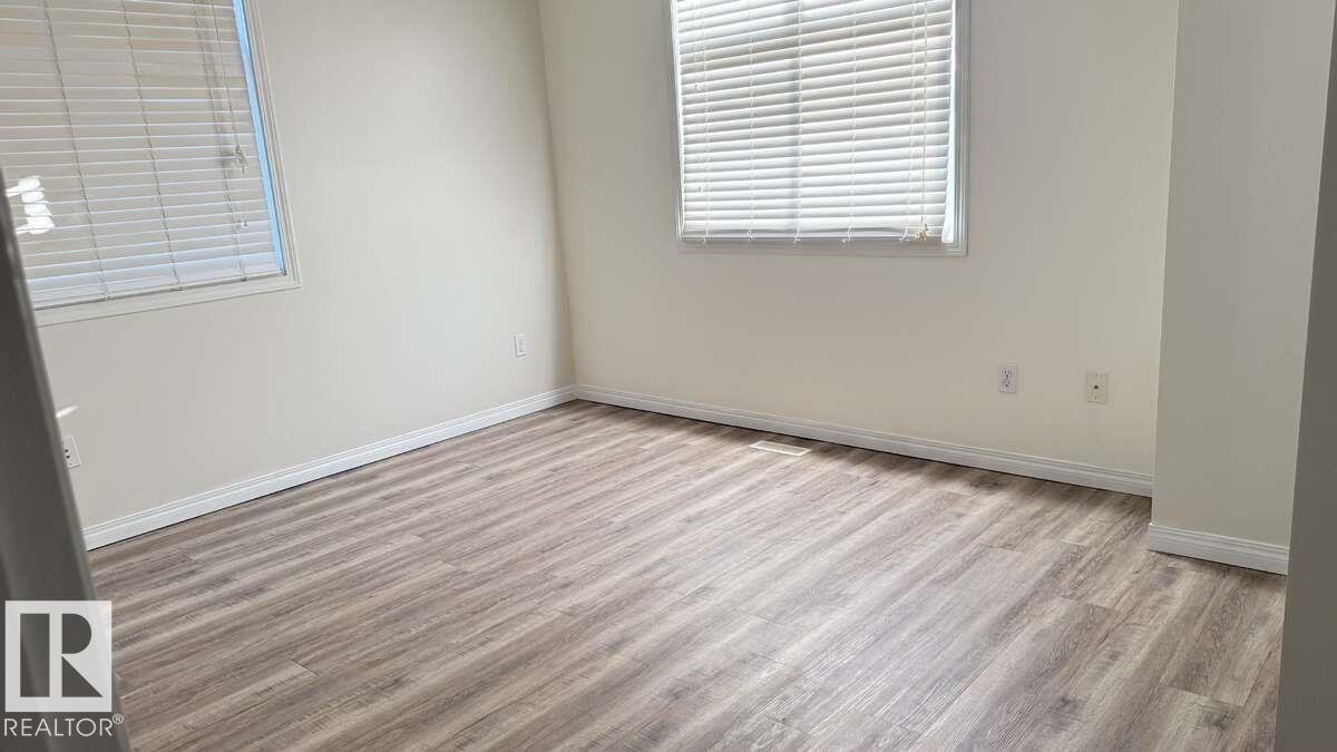 #73 1804 70 ST SW - 18