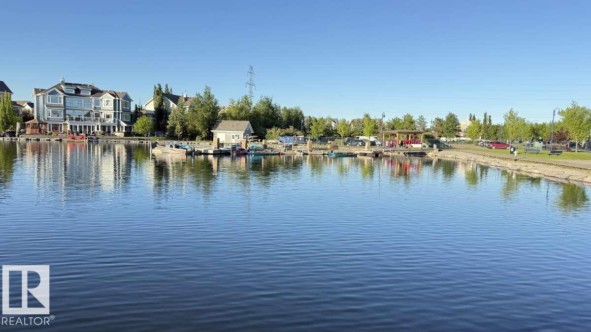 #73 1804 70 ST SW - 27