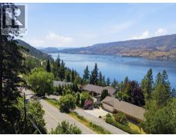  Clifton Road North, Kelowna
